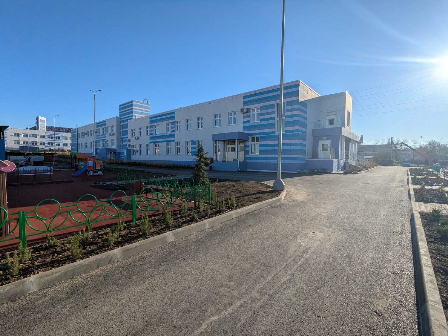 При участии ФАУ «РосКапСтрой» в Гагаринском районе г. Севастополя завершено строительство детского сада