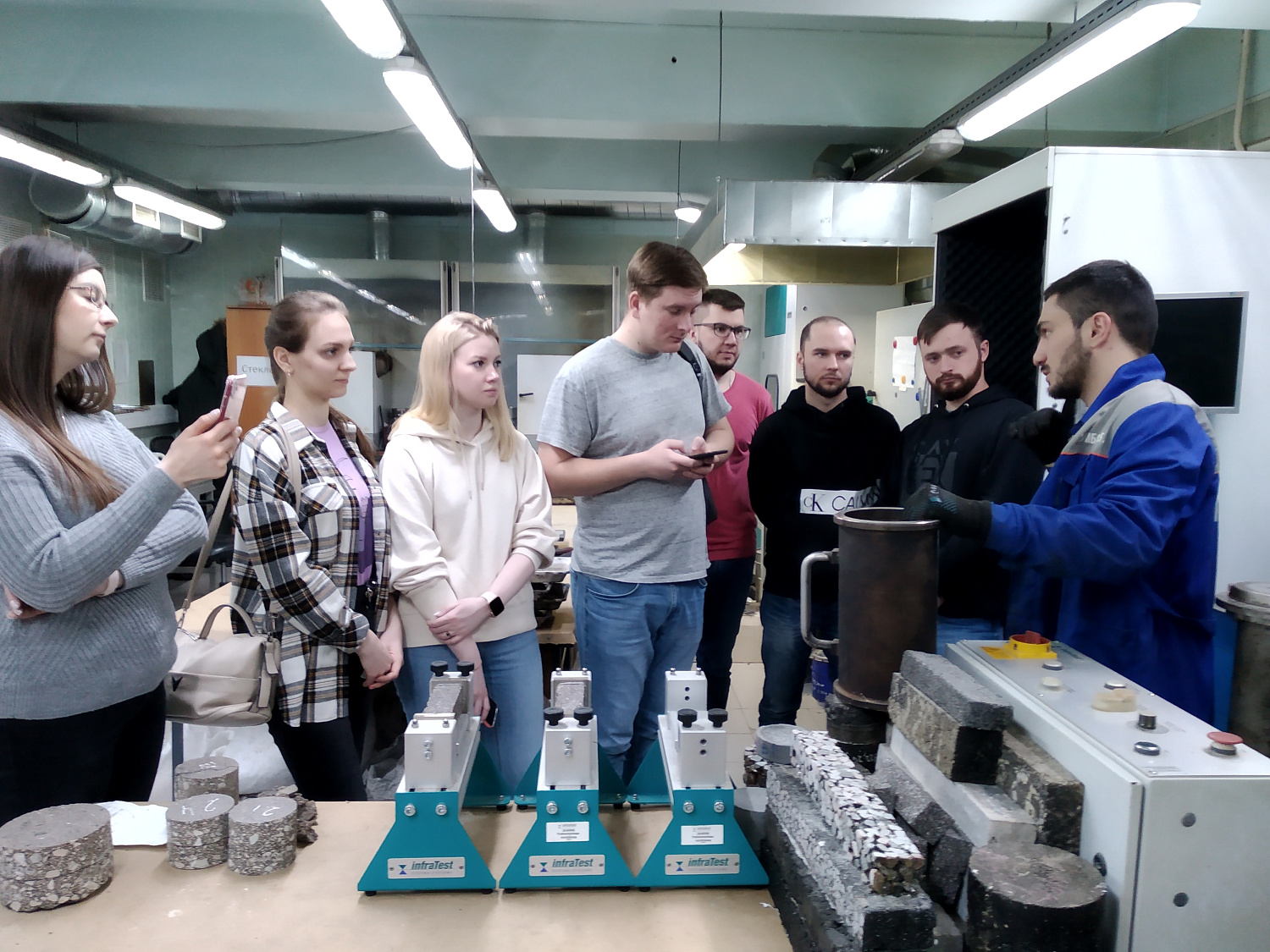 Состоялось повышение квалификации по курсу "Содержание деятельности современной дорожно-строительной лаборатории"