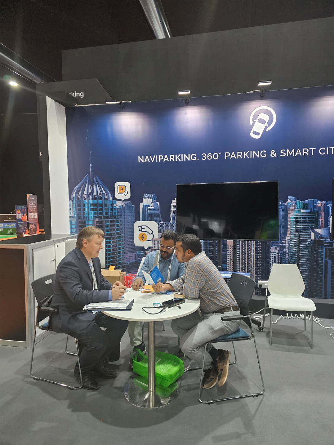 Представитель ФАУ «РосКапСтрой» Виталий Никифоров принял участие в международной конференции GITEX «Градостроительство будущего»